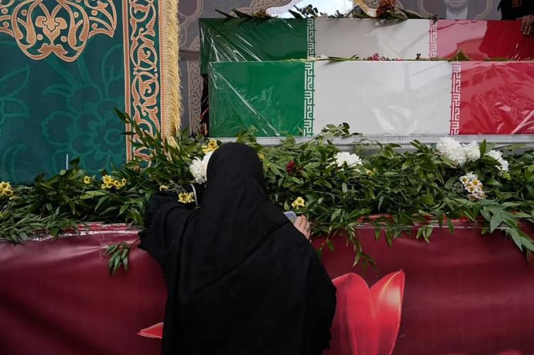 Img default alt hy