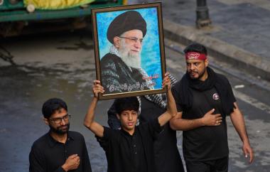 Img default alt hy
