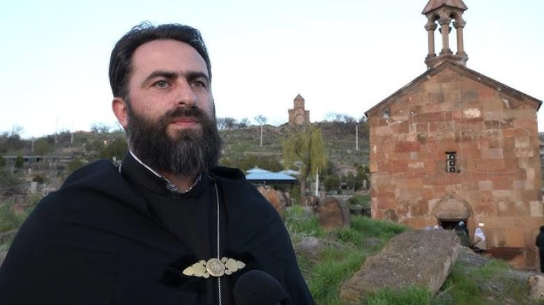 Img default alt hy