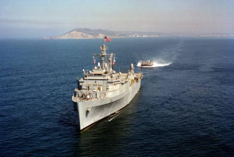 Img default alt hy