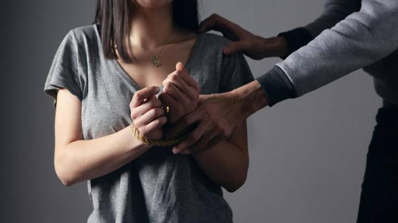 Img default alt hy