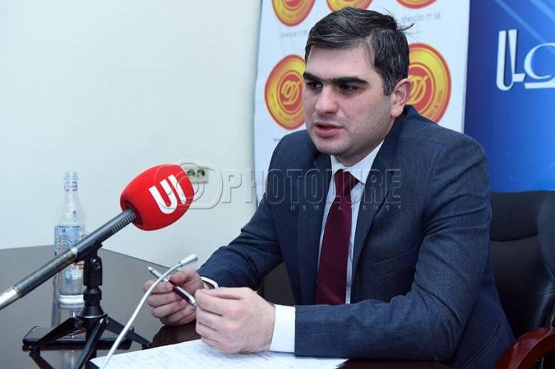 Img default alt hy